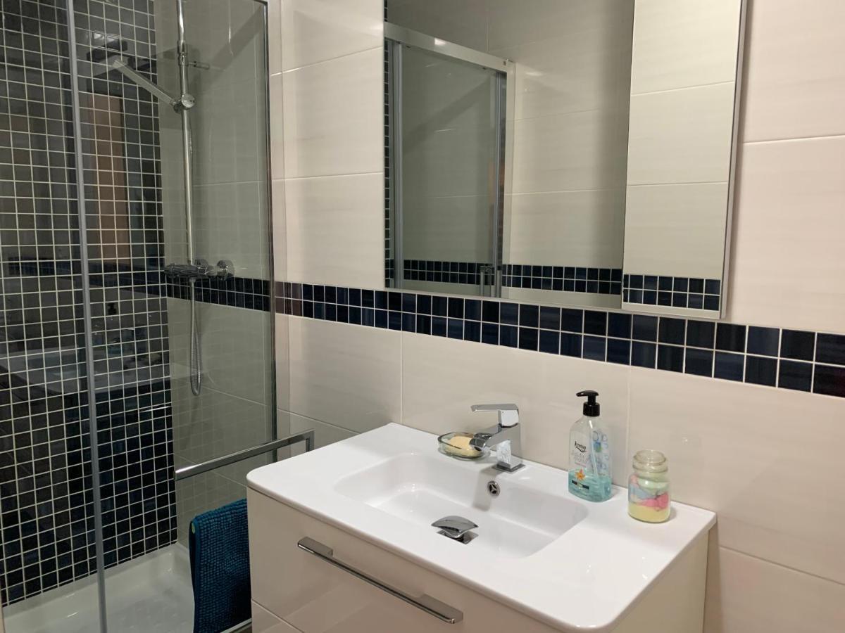 Sg Apartamentos La Casa De La Catedral Vut47-240 바야돌리드 외부 사진