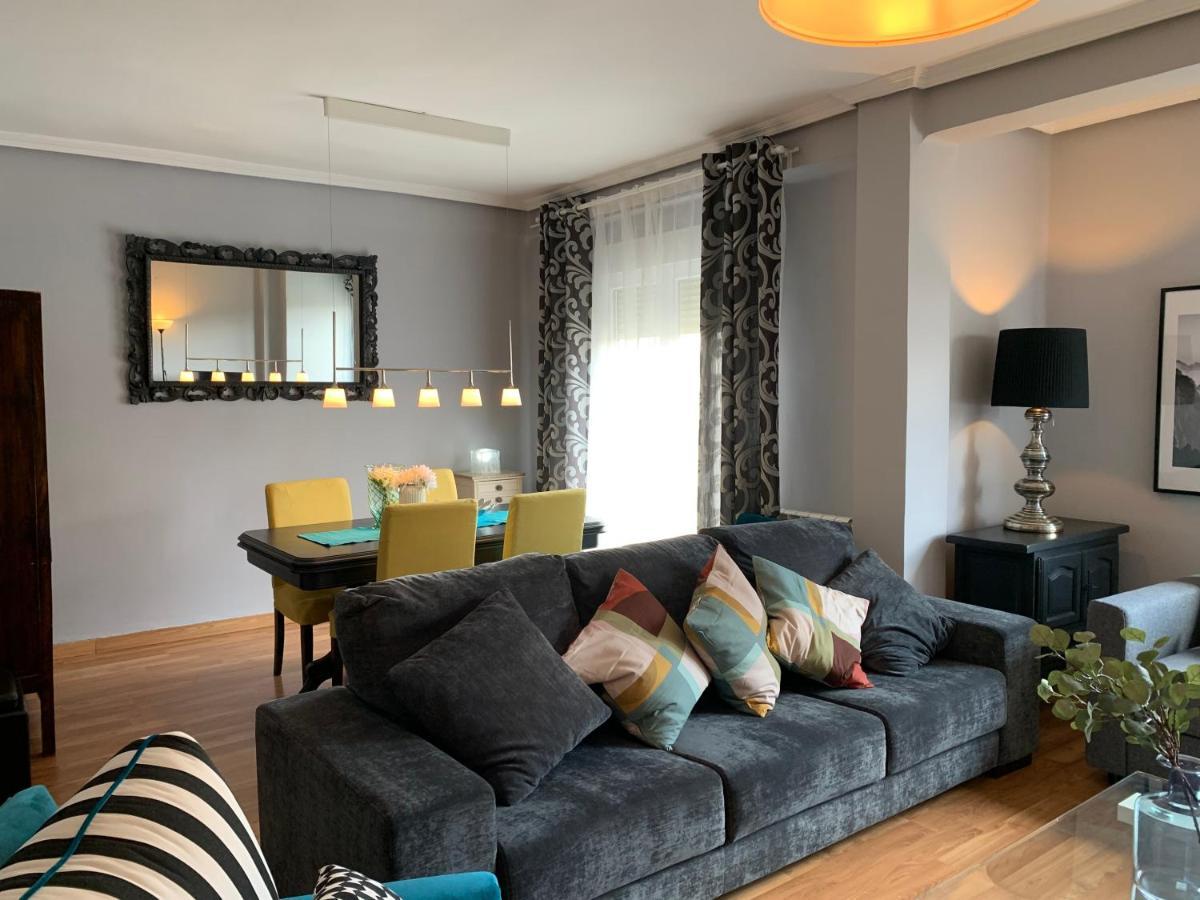 Sg Apartamentos La Casa De La Catedral Vut47-240 바야돌리드 외부 사진