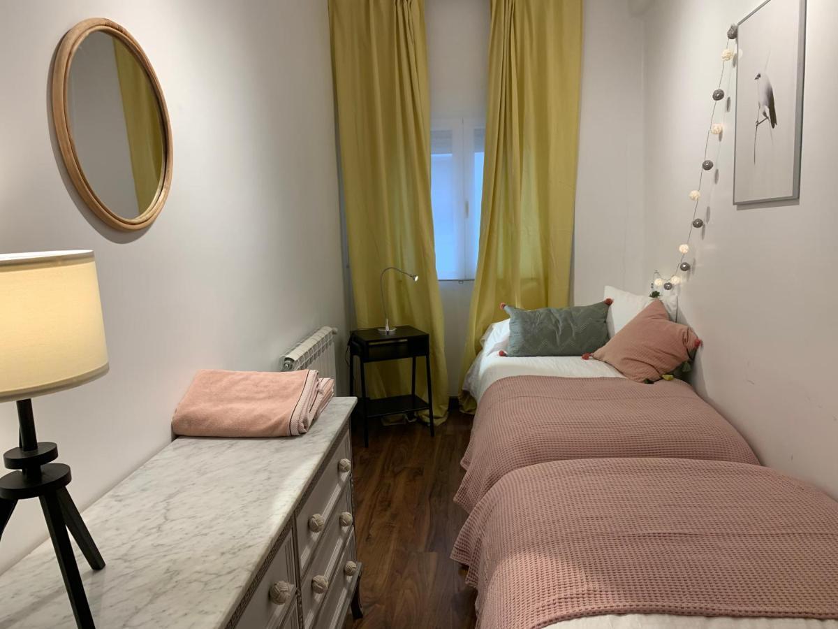 Sg Apartamentos La Casa De La Catedral Vut47-240 바야돌리드 외부 사진