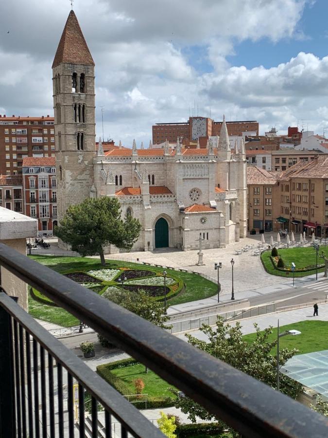 Sg Apartamentos La Casa De La Catedral Vut47-240 바야돌리드 외부 사진