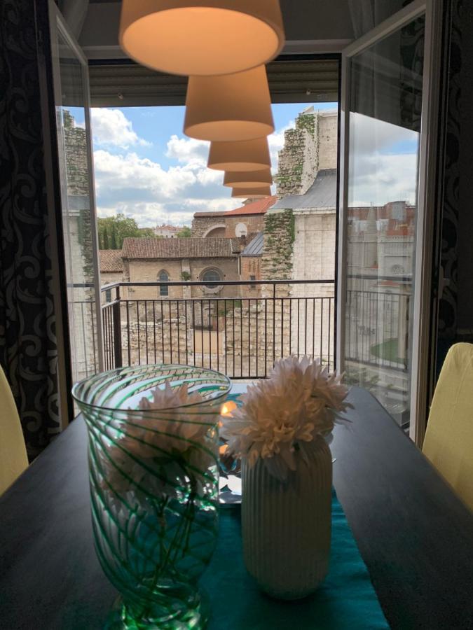Sg Apartamentos La Casa De La Catedral Vut47-240 바야돌리드 외부 사진