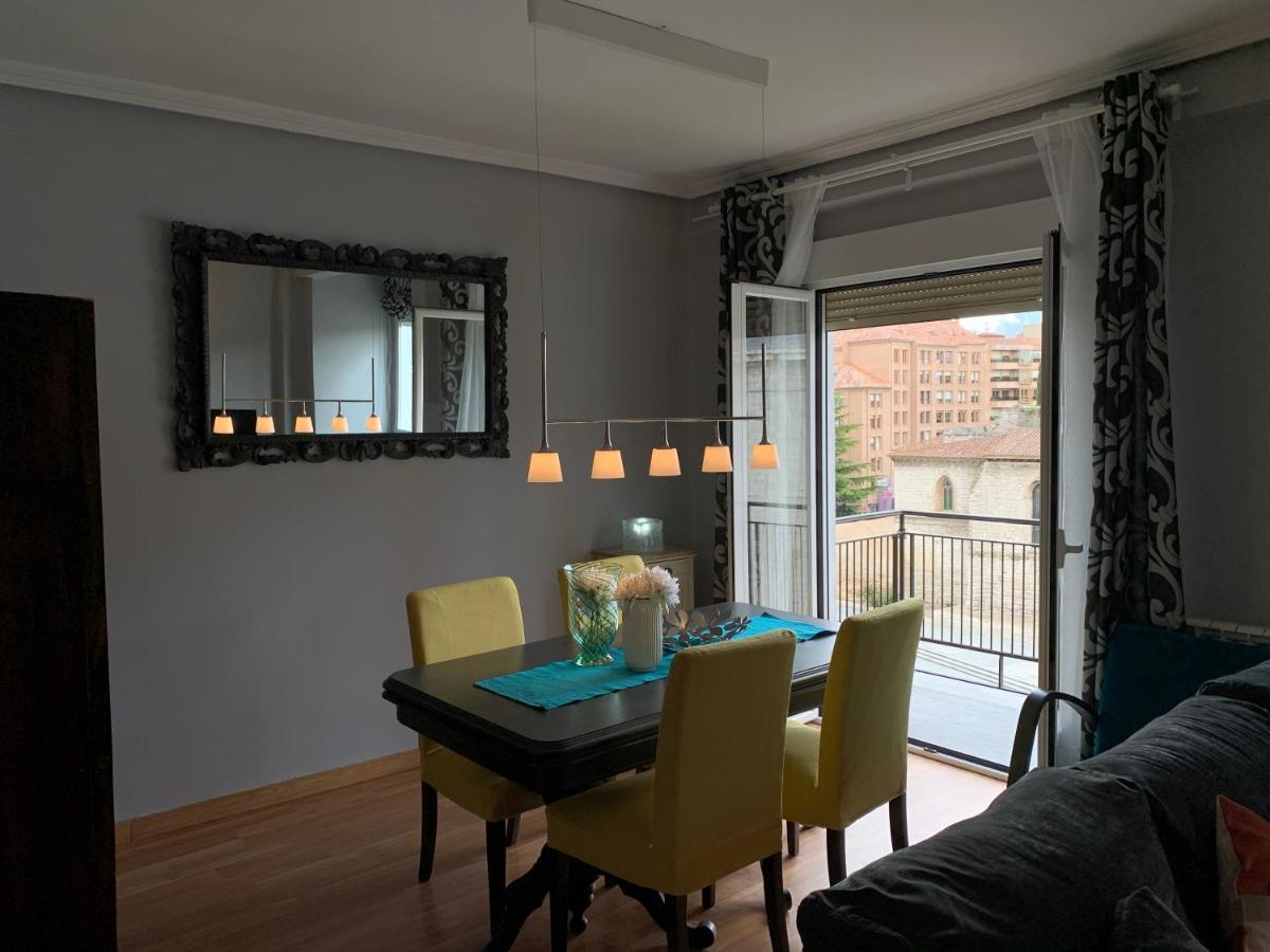 Sg Apartamentos La Casa De La Catedral Vut47-240 바야돌리드 외부 사진